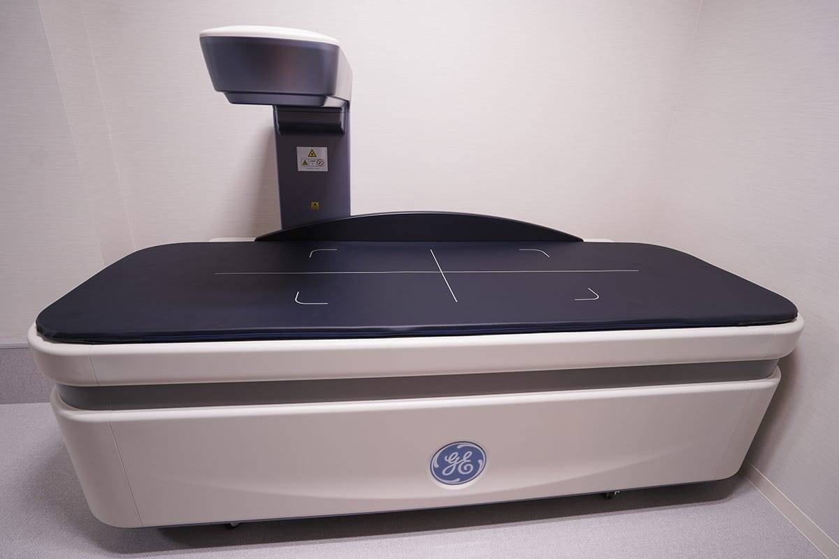 東京ヒップジョイントクリニックの骨密度検査機器